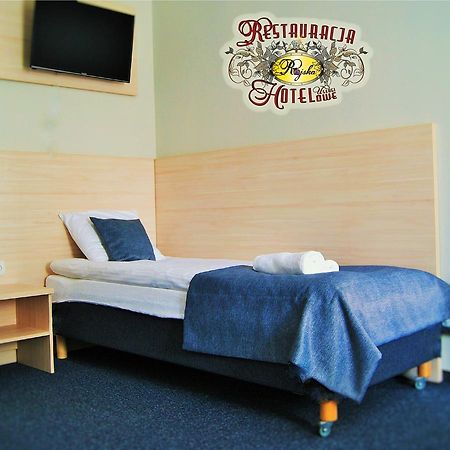 Uslugi Hotelowe Restauracja Rajska لوبلينييس المظهر الخارجي الصورة